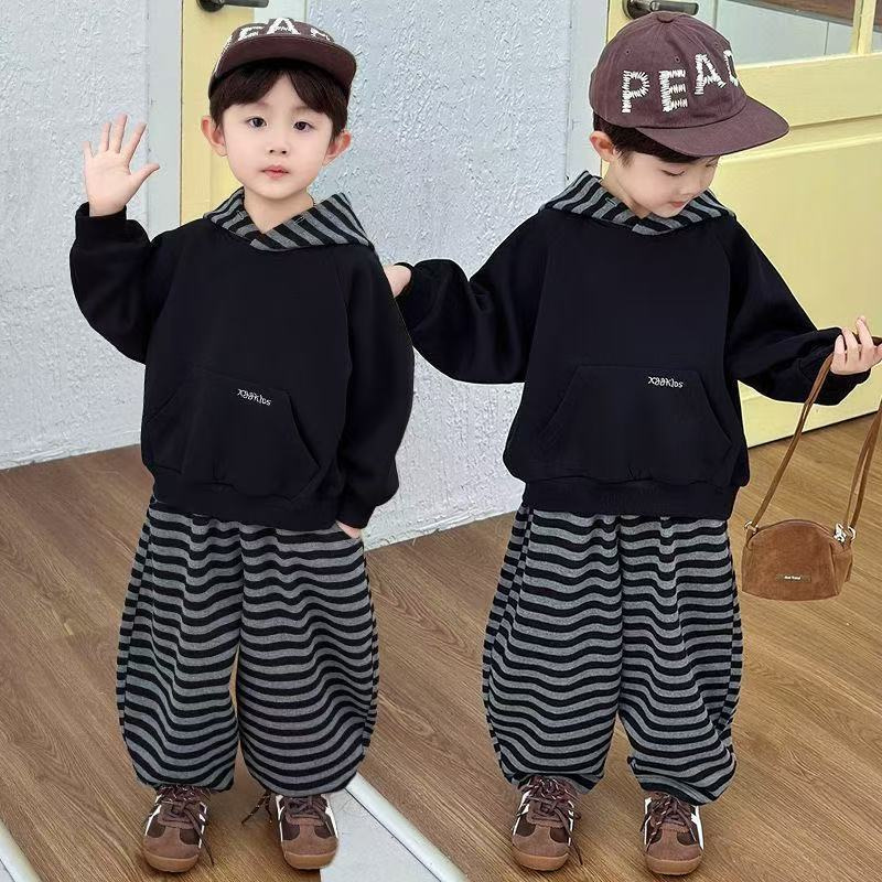 Спортивные комплекты для мальч – обзор и цена Running Gear Kids