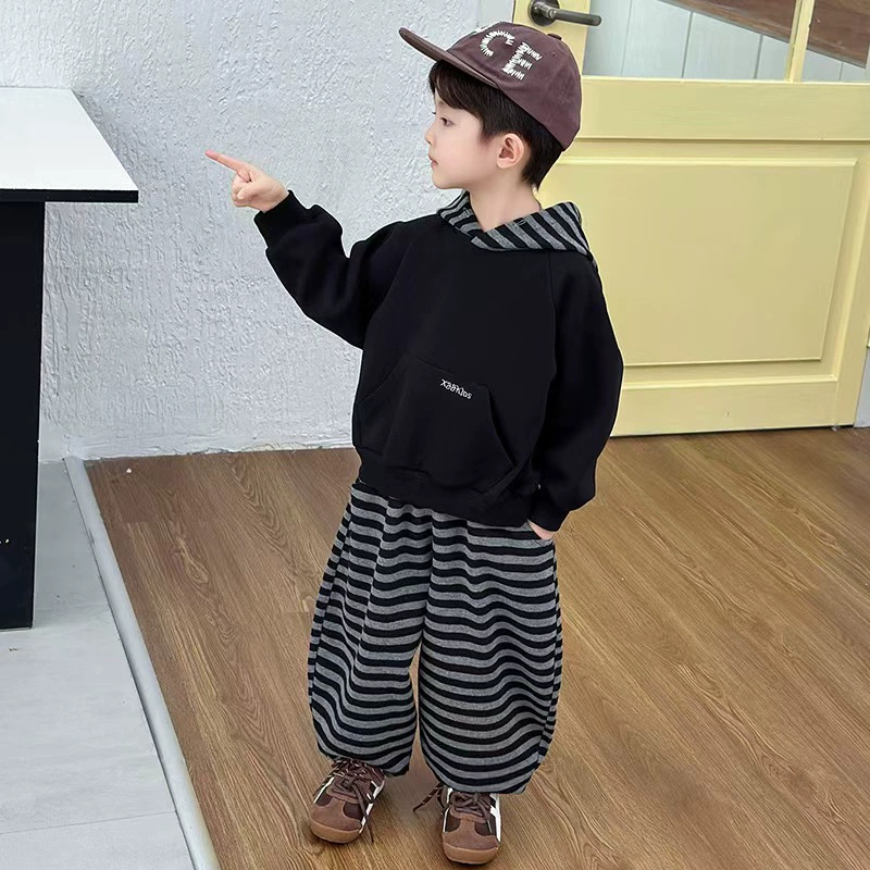 Спортивные комплекты для мальч – обзор и цена Running Gear Kids