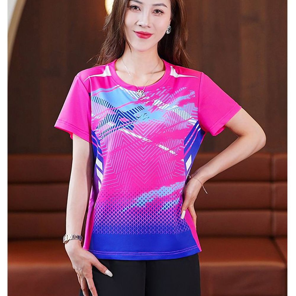 Быстросохнущая женская футболк – обзор и цена Running Gear Junior